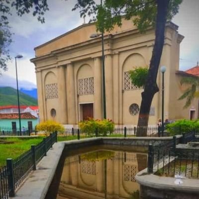 Promover y difundir el acervo cultural del municipio Ambrosio Plaza	🎭🎨