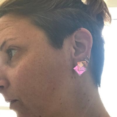 BeccapD's profile picture. Fashion Historian, Nomad, London ❤️, Judger, Pragmatic, Sarcastic. UCLA /MLIS. This is the diary of my mind #Iamnoteverywoman #iaintsorry