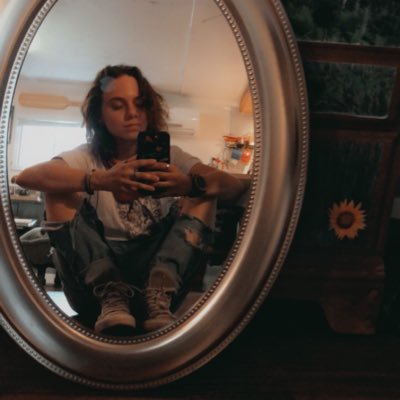 toshbiekx's profile picture. Taurus/Pisces/Gemini •live and let live•☮️