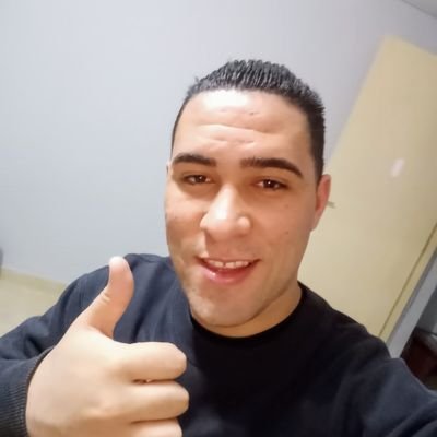 Estudante de tecnologia. Aprendendo sobre HTML5, CSS3 e Javascript.
Buscando oportunidade para poder aperfeiçoar meus conhecimentos e cresce profissionalmente.