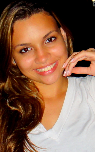 O sucesso não é o final e o fracasso não é fatal: o que conta é a coragem para seguir em frente. ;*