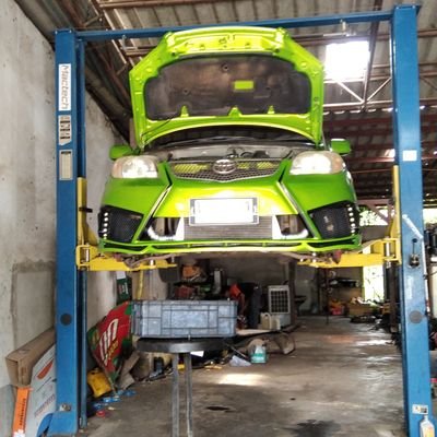 NfhtD8PIkWIrtrf's profile picture. 