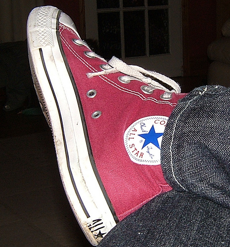 bootsofgeekdom's profile picture. Essex girl gone West. Frequent baker/eater of cake. Laughs lots. Friend to 2 hens. Tolerated by a cat. May grow up if someone convinces me it's worthwhile.