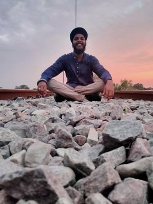 Harmeet63094553's profile picture. Live for simple things....😇😇😇