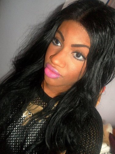 Heyy my names Martika...i love makeup fashion partying and meeting new people sooooooo if u want to know more holla at ya chick...follow me :)