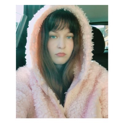 flordealmeida's profile picture. Me tienen harta.