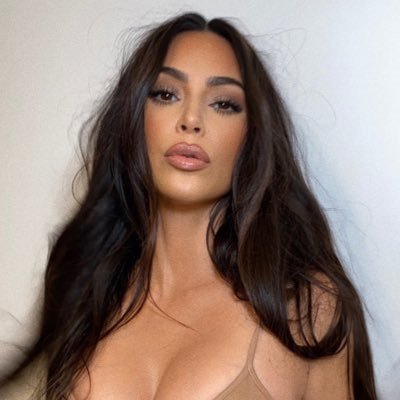 Kim Kardashian West avatar on Twitter