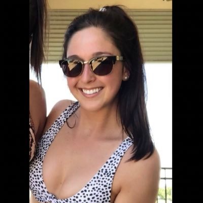 amygregoire_'s profile picture. RIP mom ✝ dad
