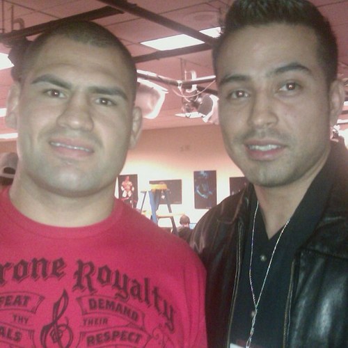 mangulo9's profile picture. 