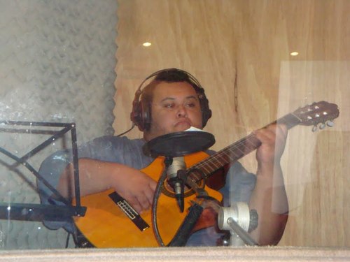 cavaquiniista's profile picture. wagner do cavaco musico 
na ativa executando varias vertentes 
mas minha especialidade é o samba 
pagode , samba enredo . toae twitando na area !!!!!