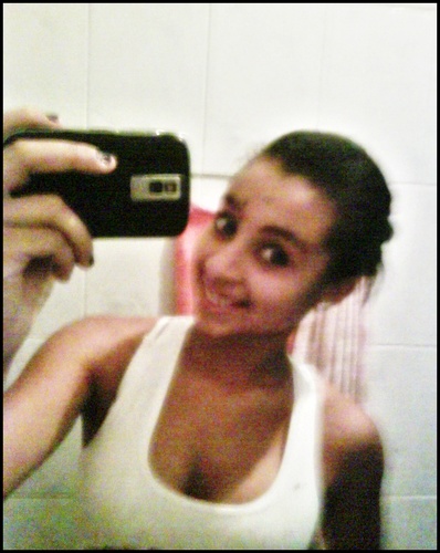 Corpo de menina! e pensamento de Mulher;

Nem sou Tudo aquilo Que as pessoa pensam...

é Só Mi Segui...