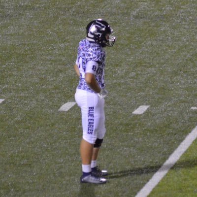 HunterNichols84's profile picture. Clover High School TE/DE #84 | 6’3 | 220 lbs | 4.7 GPA | Class of 2022 🍀 | NCAA ID: 2012982637 |https://t.co/iJgl2zLDFZ|