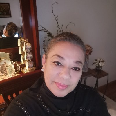 LorenaGarciaCz1's profile picture. 