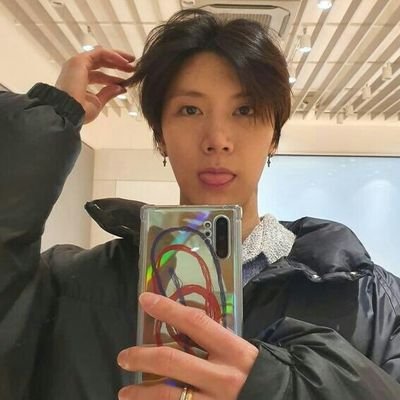 « Admin WayV ESP. @WayVLATAM » • • •
Ժ╴ ╴ ╴ ╴ ╴ ╴ 🏳️🌈 ᴛᴇɴ, ᴍe ᴇɴaᴍᴏʀᴀ́s ᴄaᴅa ᴅɪ́ᴀ ᴍᴀ́s ❤