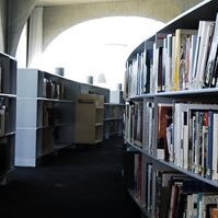 多摩美術大学図書館 (@tamabi_library) 's Twitter Profile