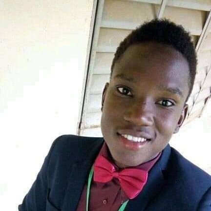 SinaPierreKone1's profile picture. je suis simple compréhensible aimable je veux juste m'attendre avec tout le monde pour bien vivre.