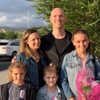 sb0uillon's profile picture. Owner of @netfxtech