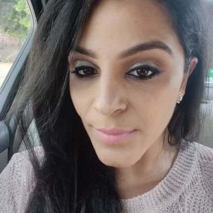 AshminaRekhi's profile picture. 