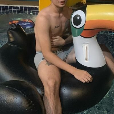 Man32628292's profile picture. 185 cm.