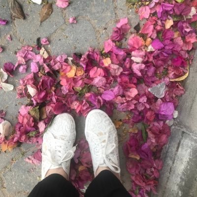 #Turkish_origin #psychologist #freelancer #digital marketer #Aura ❤ More self LOVE ❤ remember 💡 stop looking for happiness in the same place u lose it