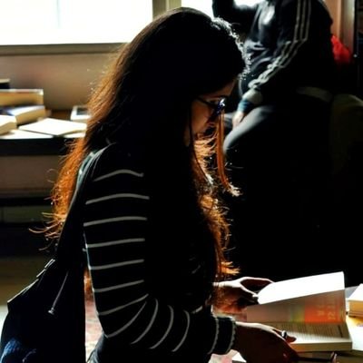 rashiblchndrn's profile picture. here for when I have thoughts occasionally 🌵 otherwise doing ux research @salesforce - @SrishtiArtDes alum