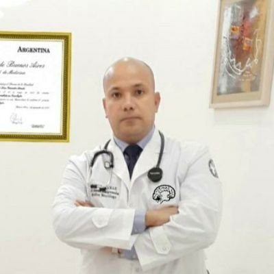 M.D. Especialista en  Neurólogia de la Universidad de Buenos Aires