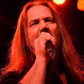 robert_malone15's profile picture. Patriotic Musician No one should kneel for the national anthem, disrespect our flag, or those who sacrificed their lives as we live in the greatest country.