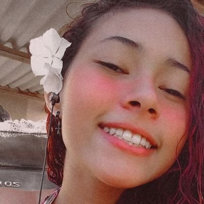 UmaMenina2607's profile picture. 