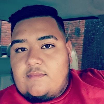 que soy buena onda amable y me gusta tener muchos amigos