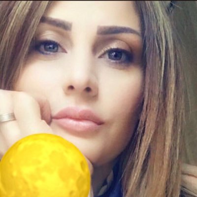 لبنانية بعلبكية😌❤️ وما حدا من السياسيين والزعماء بيعنيلي .بحترم رأيك بدّك تحترم رأيي..والسلام