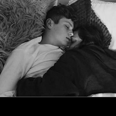 Pedrosales.
yars 2.0
senhor que eu tenha medida em tudo menos no amor.🥰💖
tell me what are you loodang at 🥰...
and I the Sun.
💖💖❤