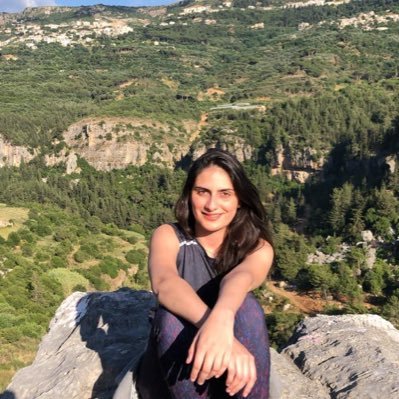 danahamzeh2's profile picture. 