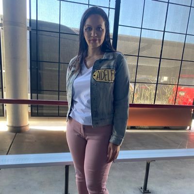 Registered nurse, orlando magic fan, enjoy concerts, attending plays