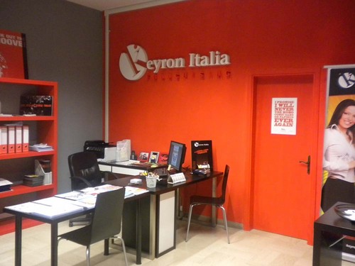 graphicartpress's profile picture. Ci occupiamo di progettazioni grafiche, stampa, personalizzazione abbigliamento, fotografia, pubblicità e oggetti/accessori di design eco-friendly.