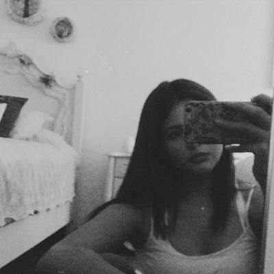 luisaest2000's profile picture. .Arte🌱• Música🌺🤞🏼 »Estoy trabajando, subiendo, me siento vivo«