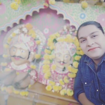 DollyJa75982243's profile picture. social worker