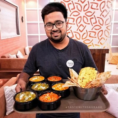 Handled by the Team of @saurabhdarkarss. A 21 year old Food Critic of Chhattisgarh. Instagram: https://t.co/9xonP5WaDJ