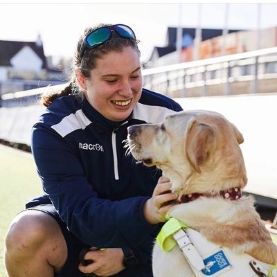Goalkeeper Coach for Barry Town United Pan Disability ⚽️ UEFA B Licence Goalkeeper Coach ⚽️🧤Mum to Guide Dog Emily 🦮 Goalball Player for South Wales