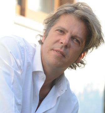 stephane_horta's profile picture. Born in Belgium in 1965, Stephane Horta is an executive with 30 years of experience in document management and ECM.
