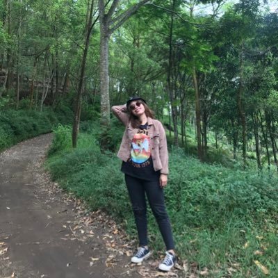 TathaValentina's profile picture. hidup itu harus memilih !