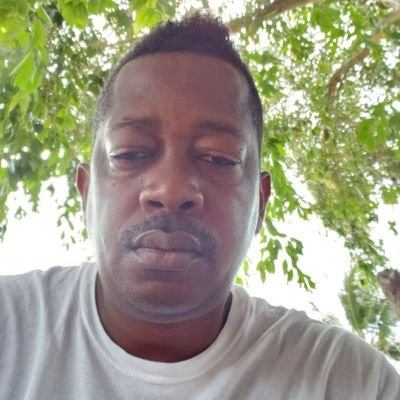 Leedon01328875's profile picture. goals are important think positive