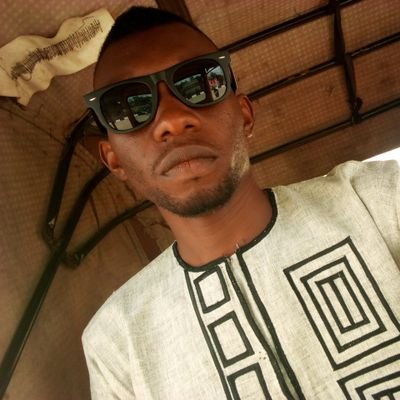 Skript93668267's profile picture. Fashion designer