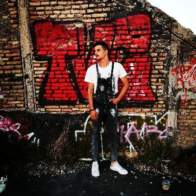 BstIDCS00Yo2LAn's profile picture. 