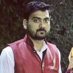 #शिवसैनिक
धर्म-मानवता,जात-भारतीय, ओळख- मी मराठी.शिक्षण-प्लास्टिक इंजी.छंद-वाचन,आवडी-सूचनांमधून लेखन,आदर्श-हिंदुहृदय सम्राट.स्वप्न-सामाजिक विषमता दूर करण्यासाठी,