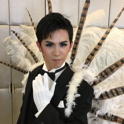 お笑い・バラエティ TAKARAZUKA in TAIWAN 2015 Stage&Document Amazon.co.jp: TAKARAZUKA in TAIWAN 2015 Stage & Document