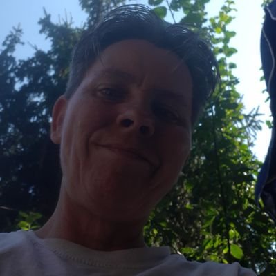 GroscheKerstin's profile picture. Ich bin klein mein Herz ist rein 😬