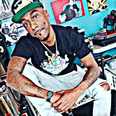 DjDiz 757 VA
DJ/Producer/Radio Personality/ Podcast Host/ Content Creator /