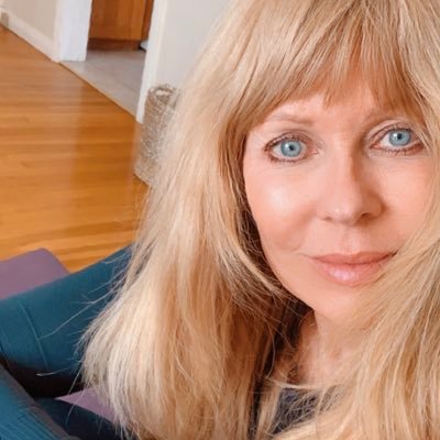 Michell86199145's profile picture. Entrepreneur, Healthy and Wellness Advocate🌿 Hair Loss Specialist 🌟