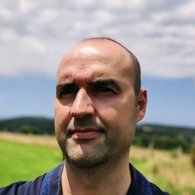 Software Engineer at BestSecret. Formerly @PhoenixContactE, @Panda_Security. Also: 👨💻 @Quoders. Whenever I can: 📚, 🏊🏼♂️, 🤸🏻, 💹