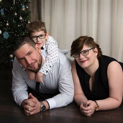 Gamer Dad, Playstation fan, sci-fi and fantasy enthusiast and IT Product Owner at work. My opinions, tweets, likes, etc. are my own.